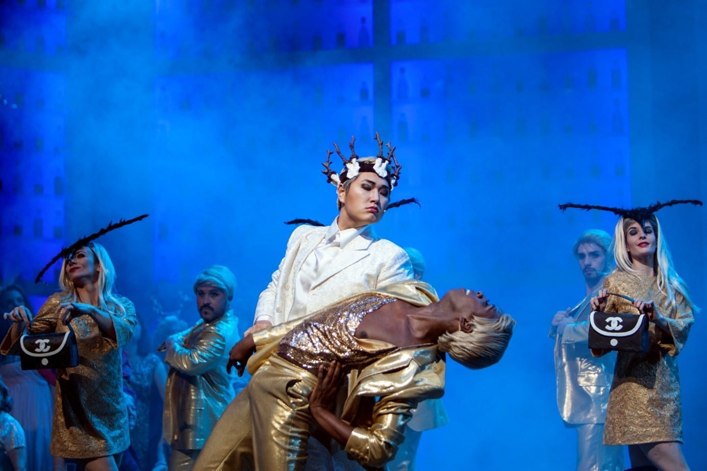 Der goldene Drache — Theater Krefeld, Regie Petra Luisa Meyer